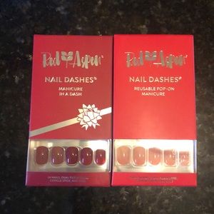 Red aspen nail dashes
